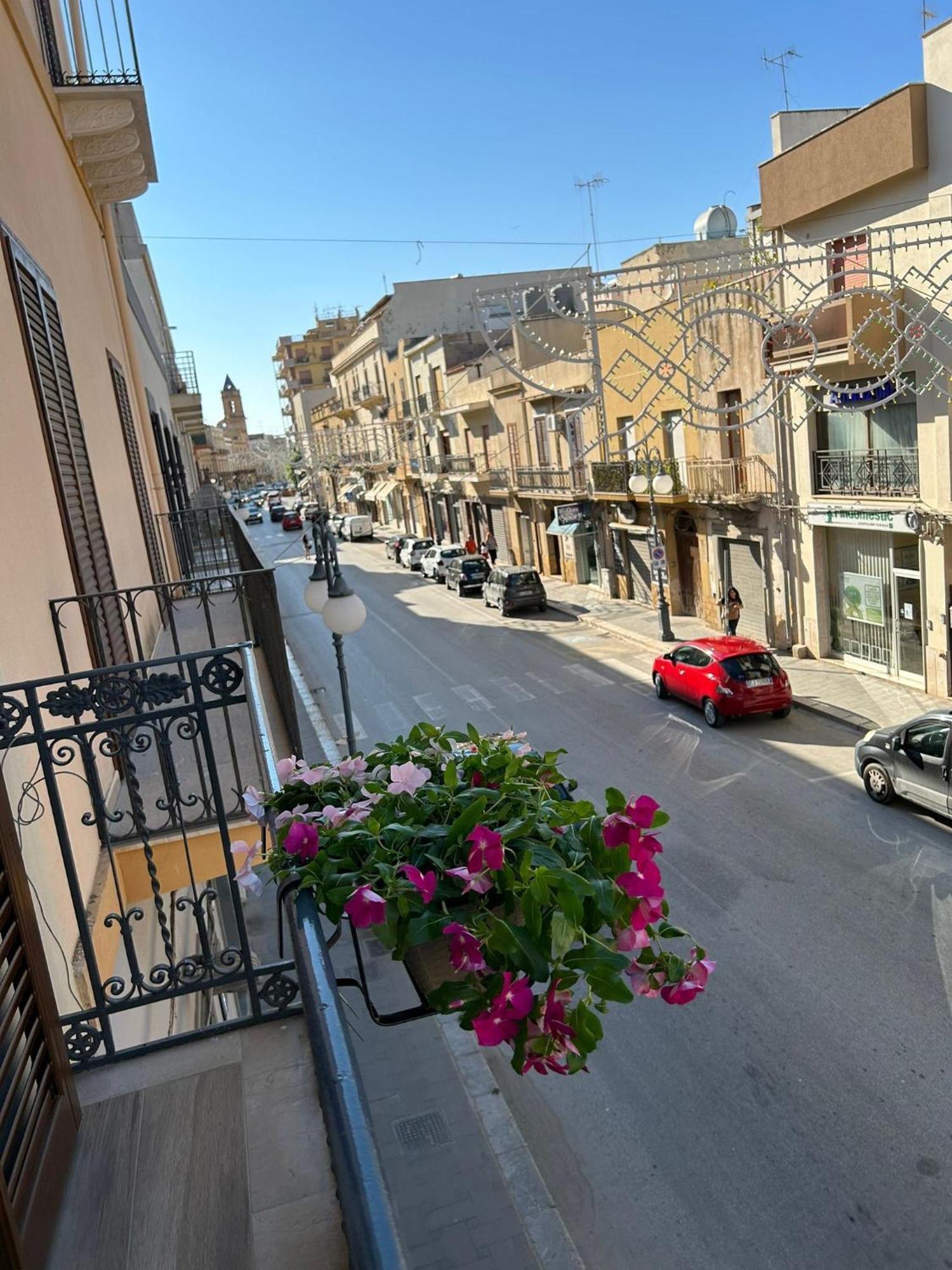 Bon Bon Apartment Mazara del Vallo Esterno foto